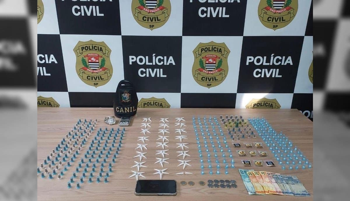 Drogas e dinheiro foram apreendidos