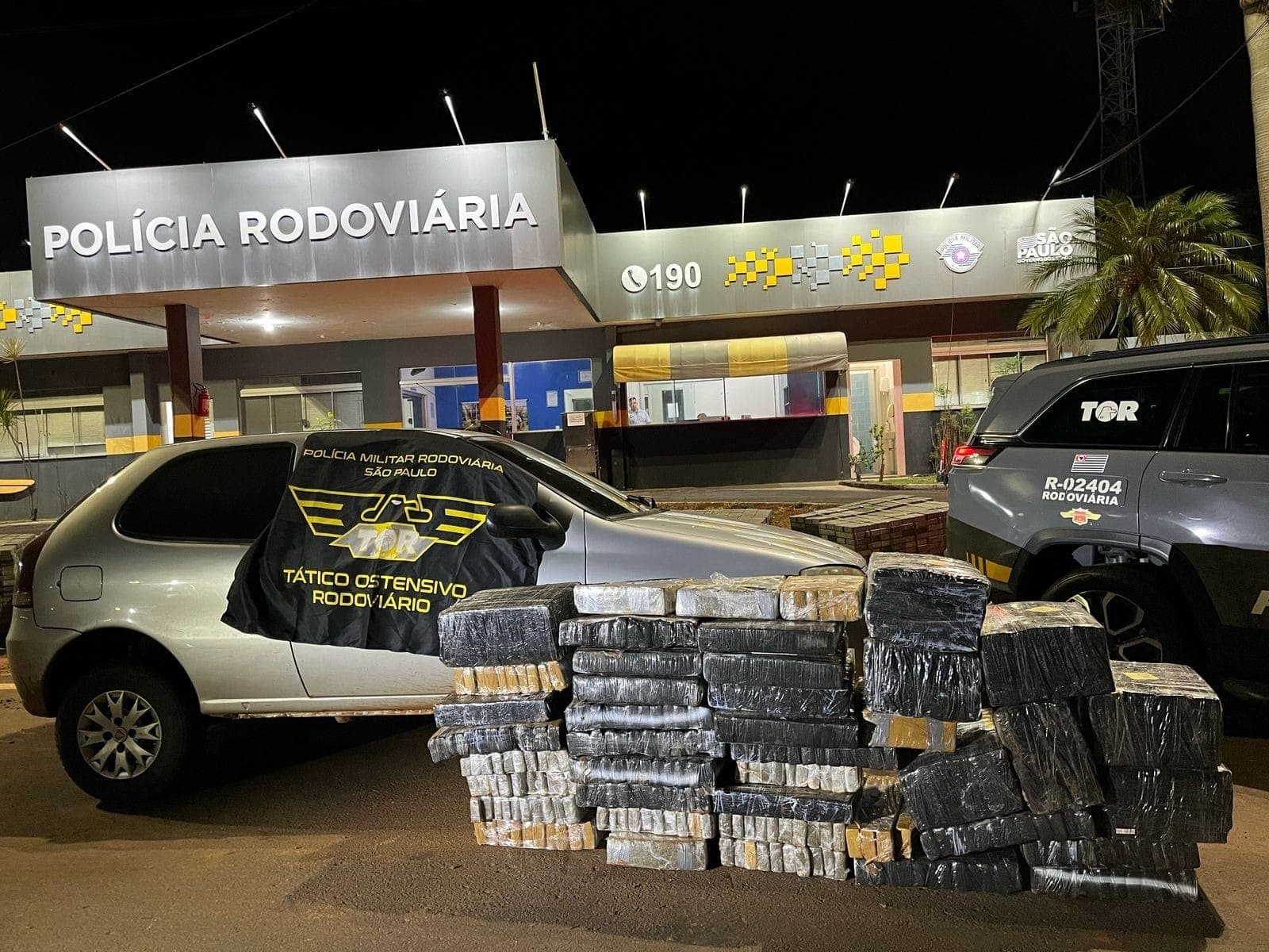 A droga estava escondida no interior do carro