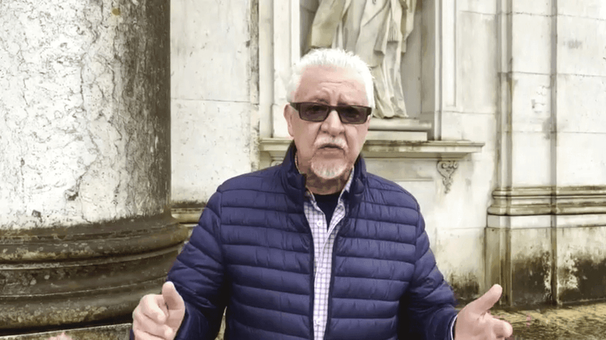Mitre: importância do papa Francisco para as reformas na igreja e a paz no mundo