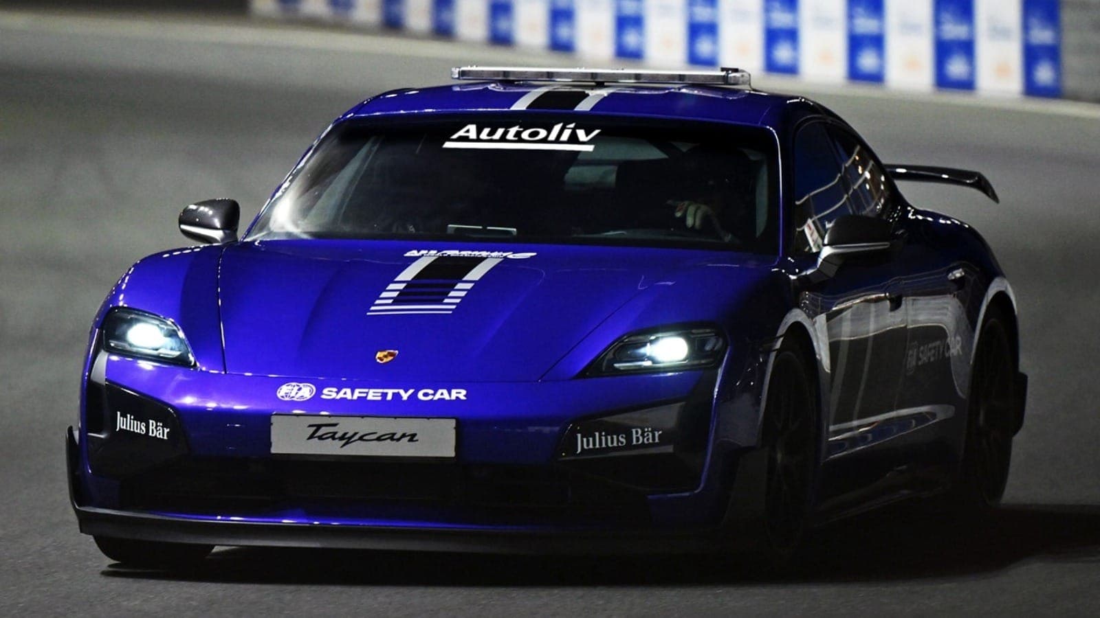 Safety car e carro médico da F-E exibirão marca da Autoliv, que vai promover conscientização junto ao público