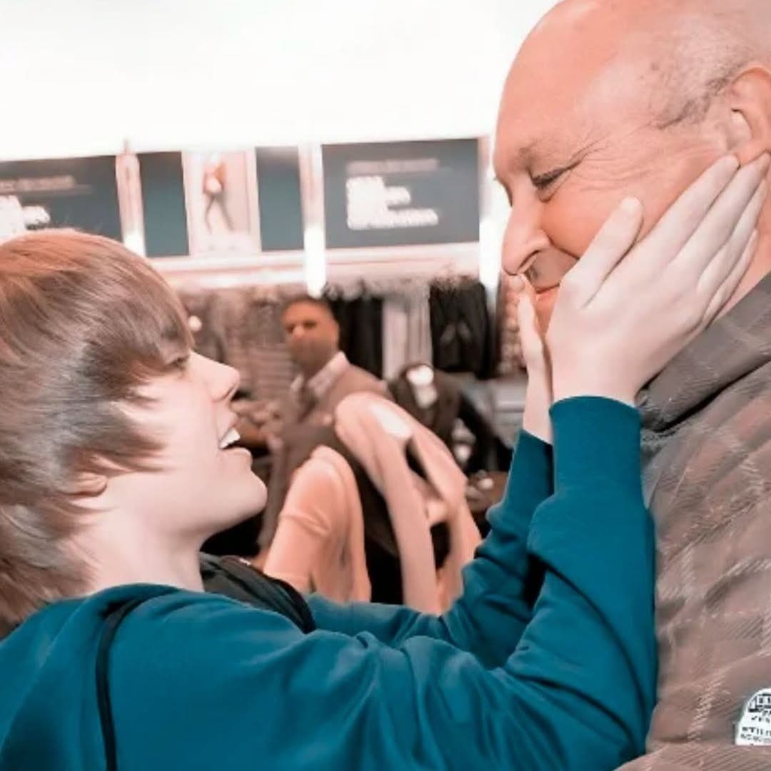 Justin Bieber e avô