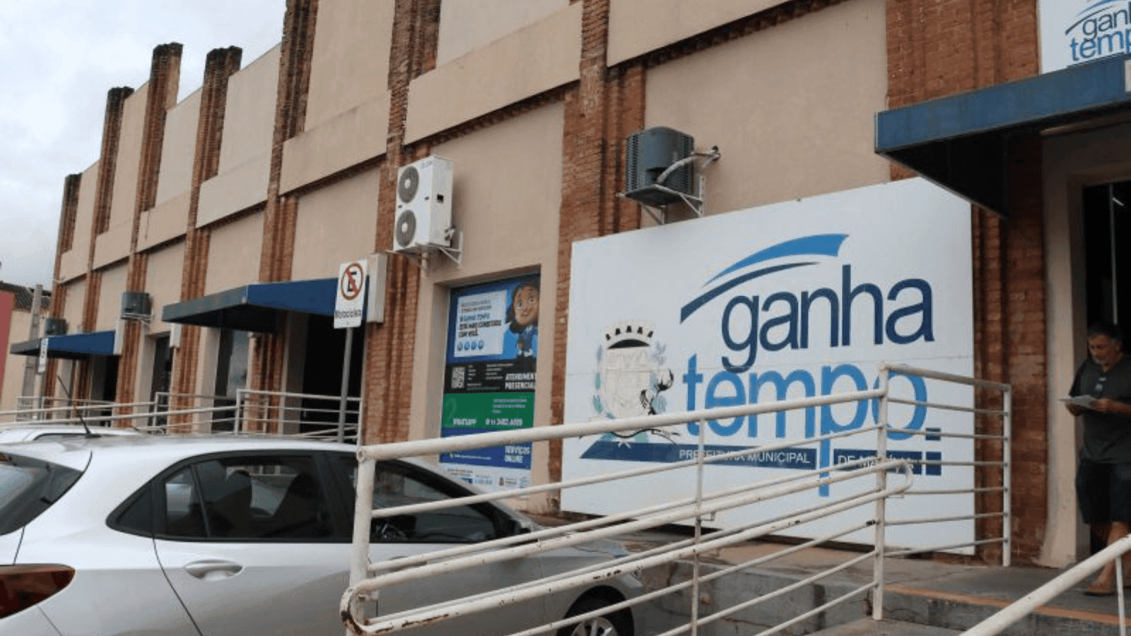 Os carnês estão sendo entregues pelos correios