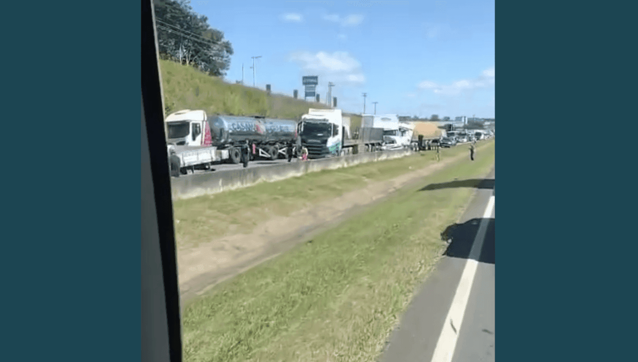 Ninguém se feriu no acidente