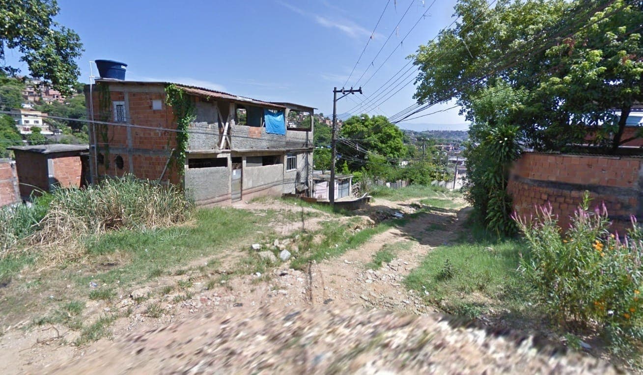 Favela Final Feliz no Complexo do Chapadão