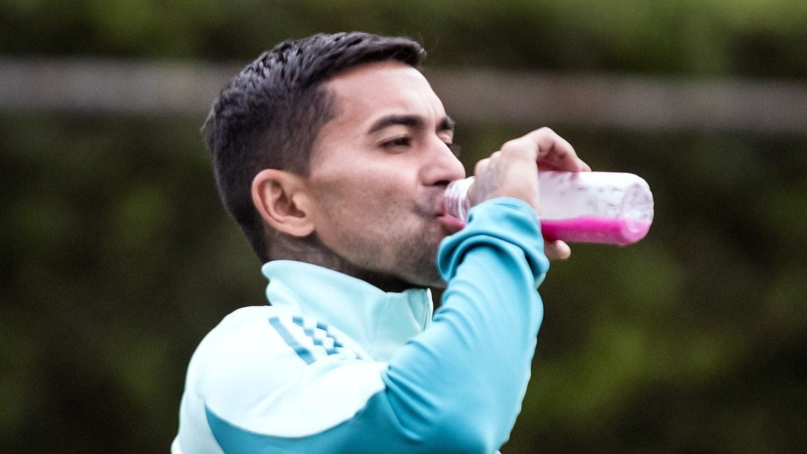 Dudu durante treino do Cruzeiro