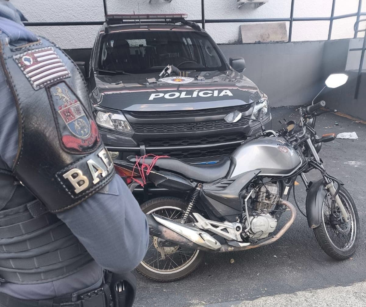Dois homens são presos por porte ilegal de arma de fogo em São José dos Campos