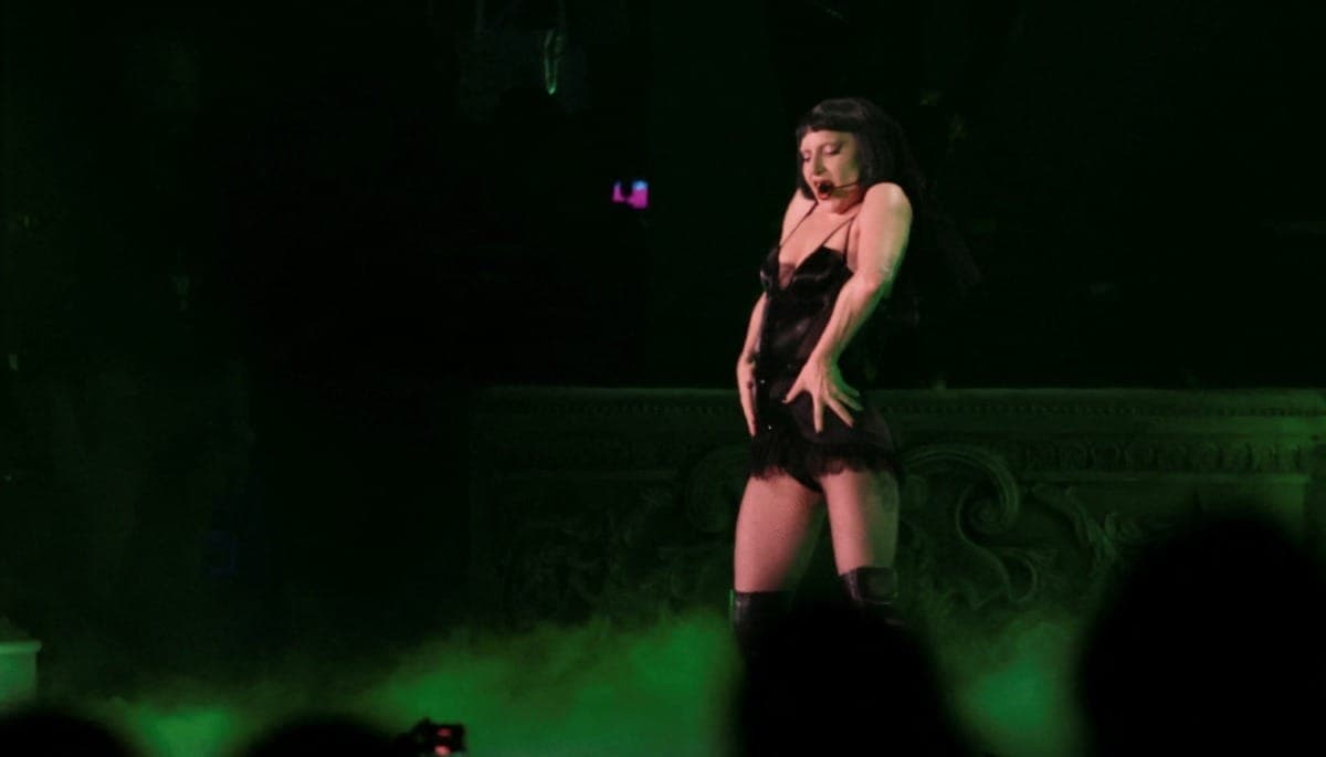 Lady Gaga em show na praia de Copacabana