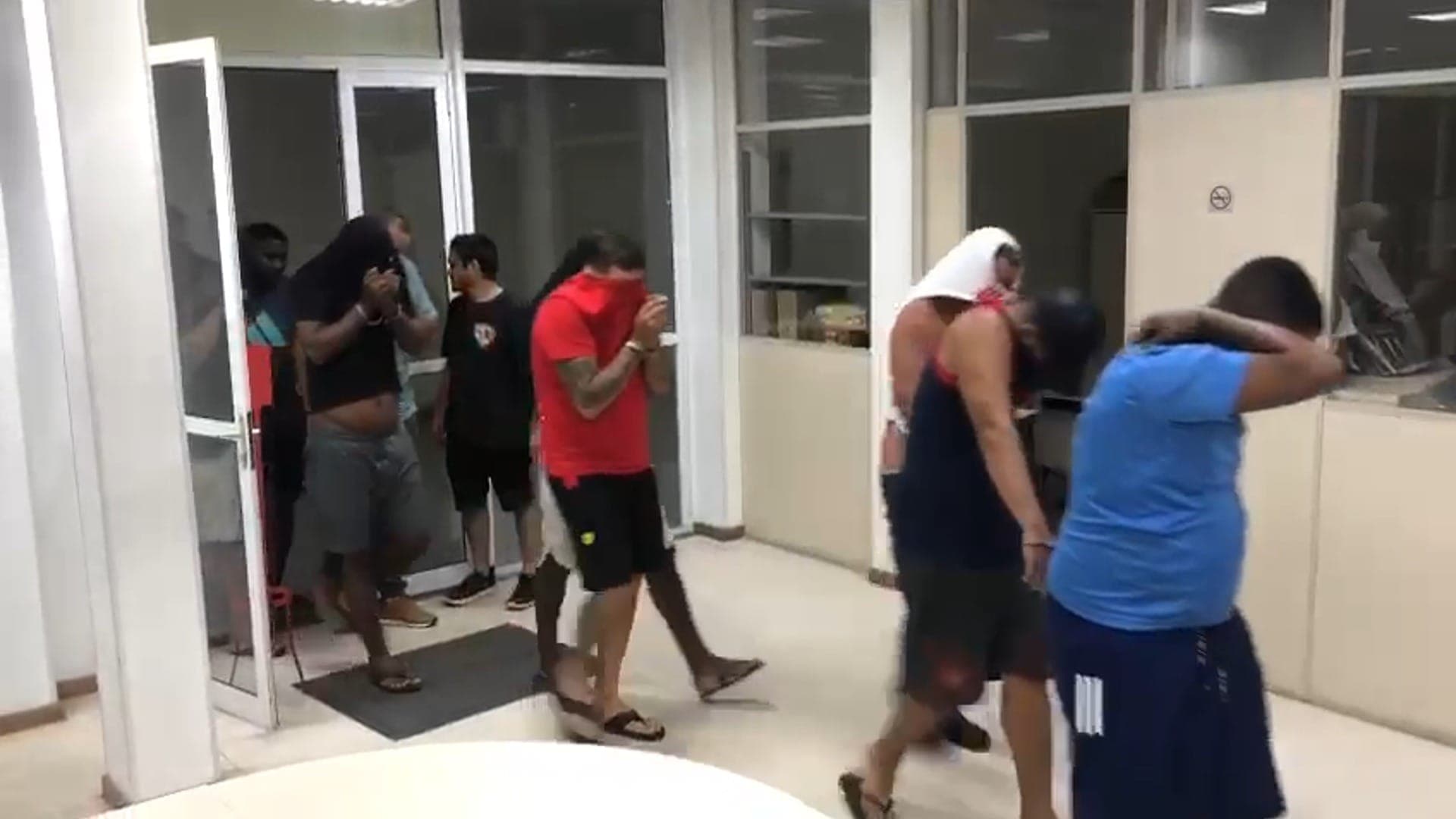 Presos foram levados para a Cidade da Polícia