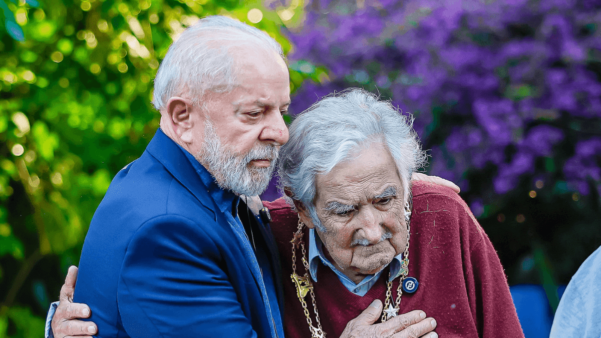 Lula e Mujica no Uruguai