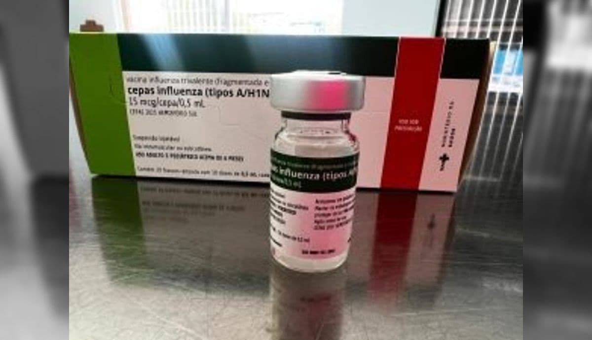 Vacinação começa às oito horas