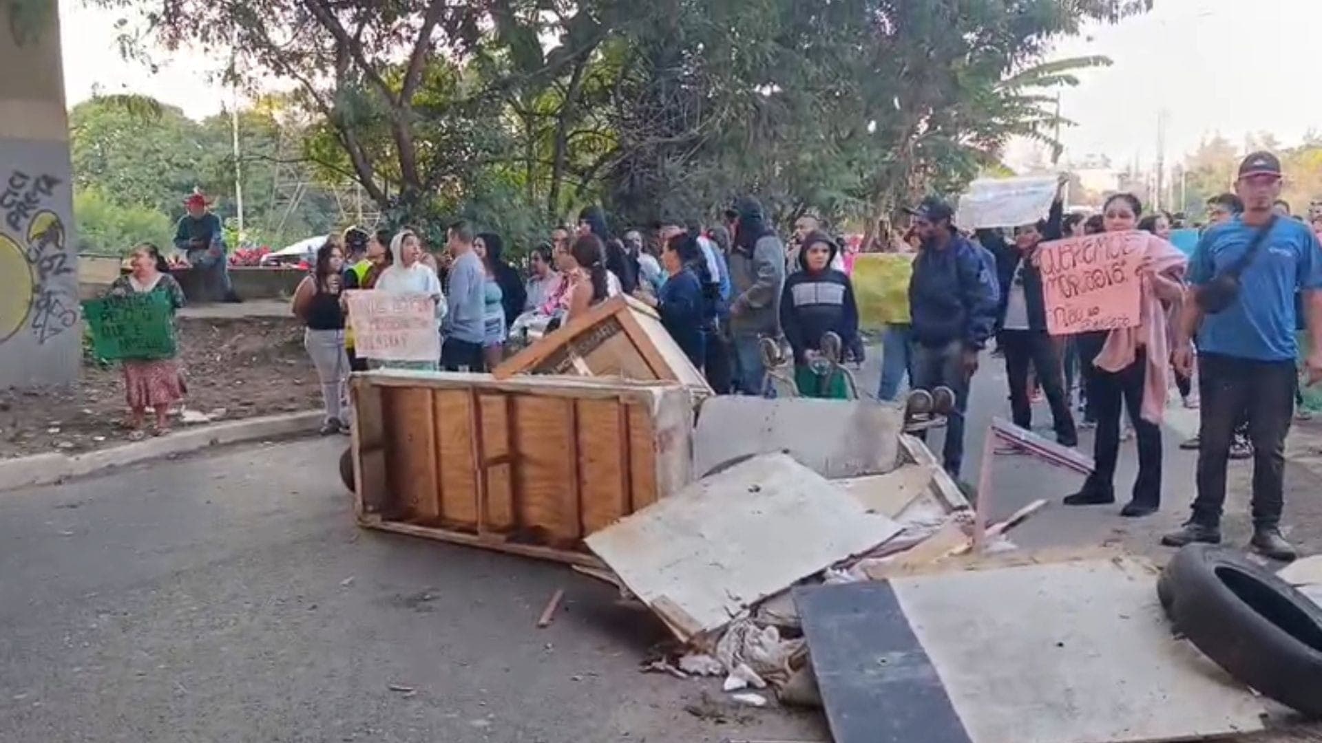 Protesto paralisa linhas 8 e 9 da ViaMobilidade