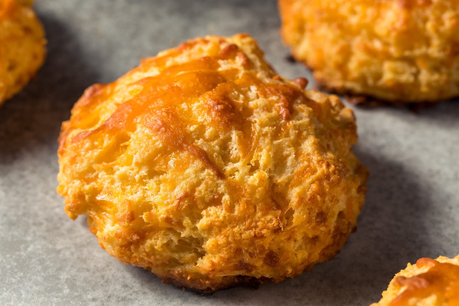 Biscoito salgado de parmesão