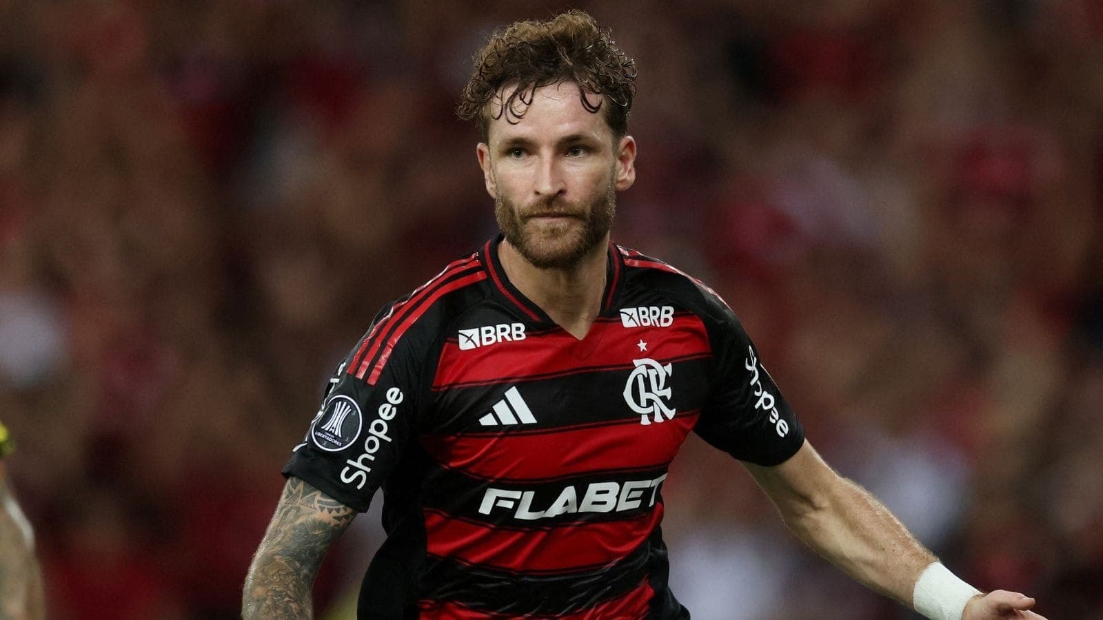 Léo Pereira comemora gol do Flamengo