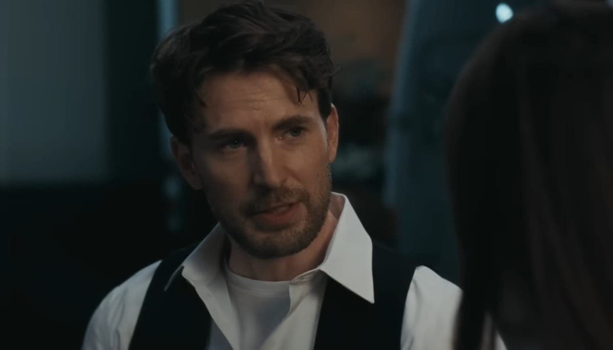 Chris Evans em cena do filme "Materialists"