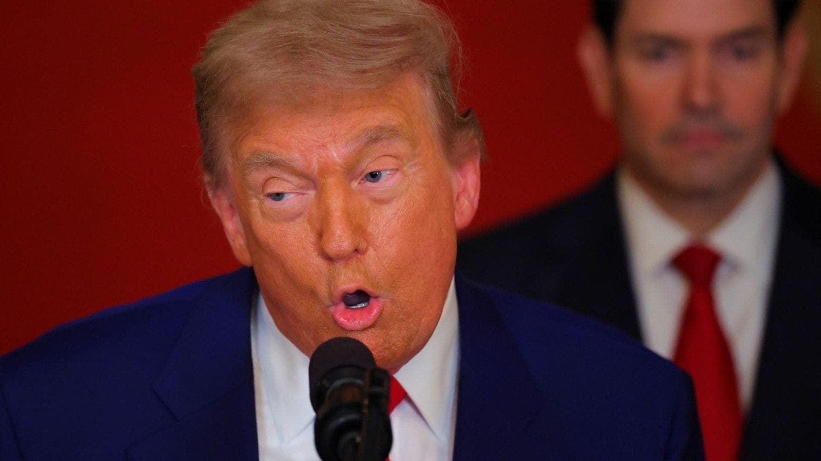 Donald Trump em pronunciamento após afirmar que os EUA atacaram bases nucleares do Irã