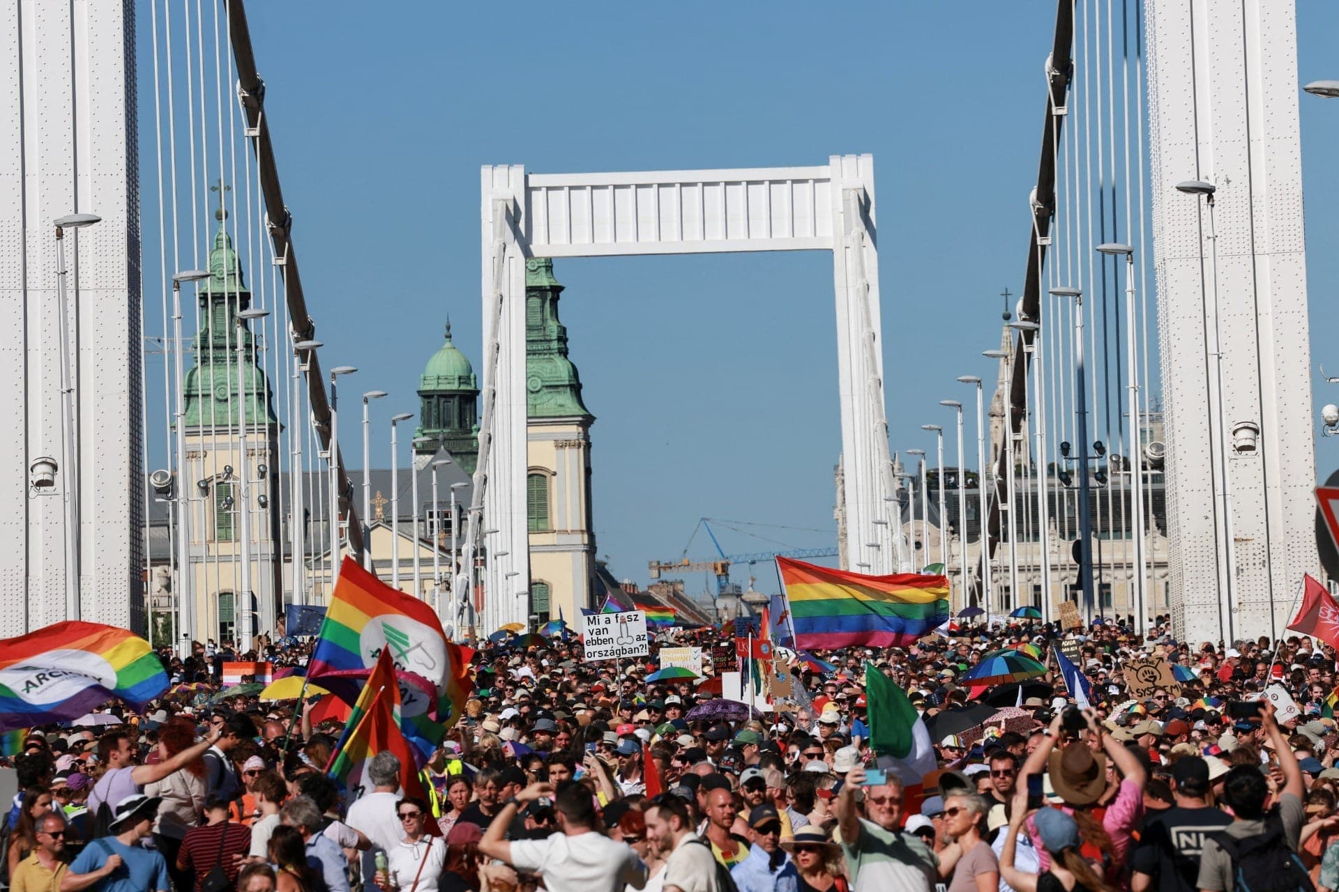 Parada LGBTQIAPN+ na Hungria