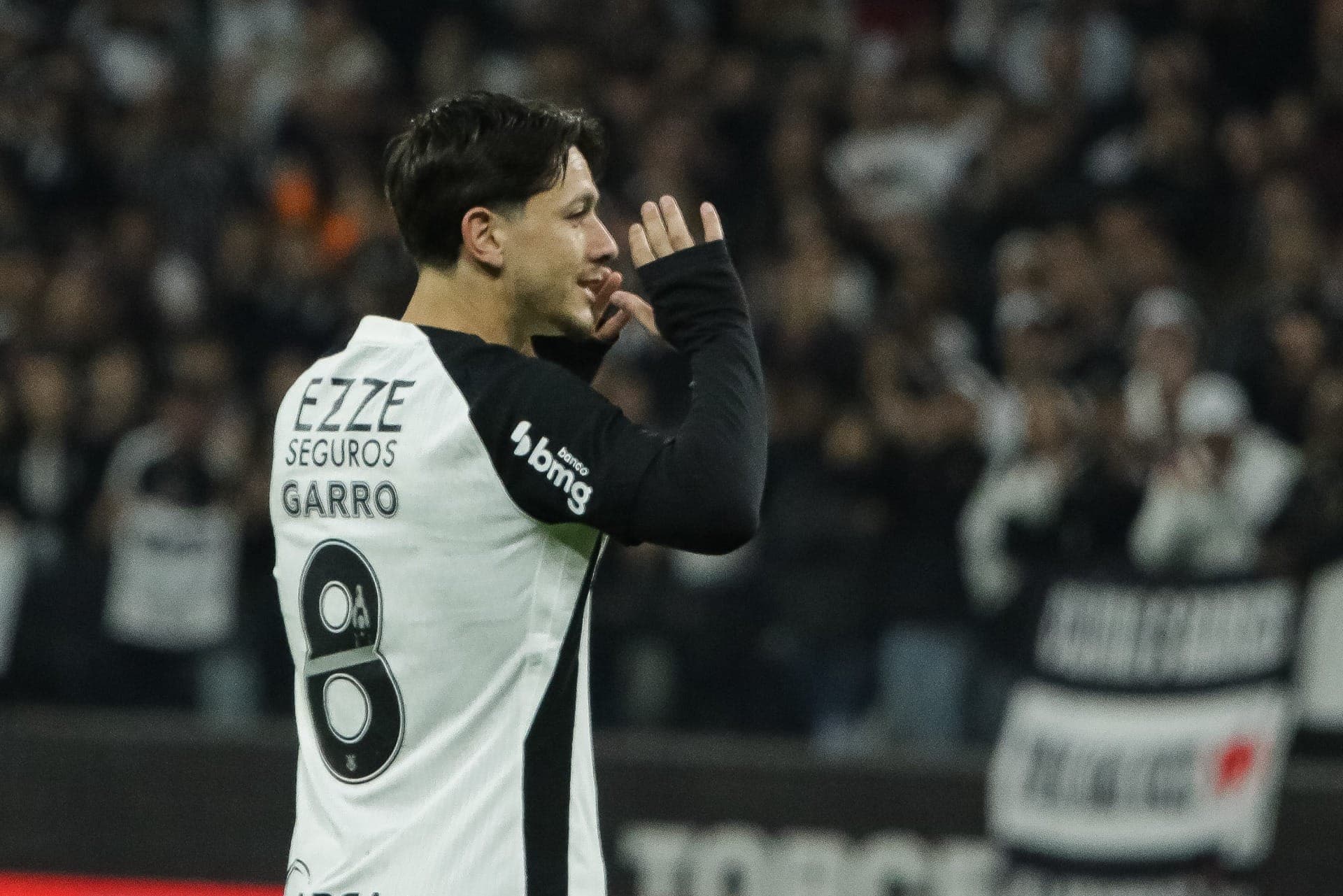 Por que Garro não está na mesma forma do ano passado no Corinthians?