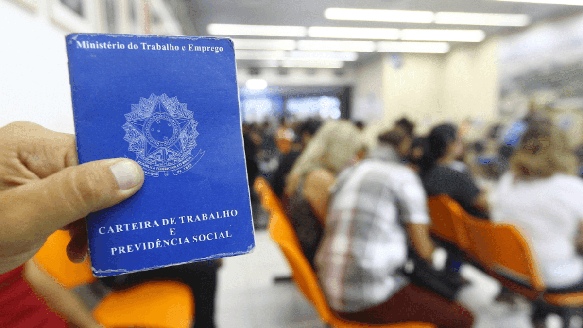 PAT de São José dos Campos inicia semana com mais de 710 vagas de emprego