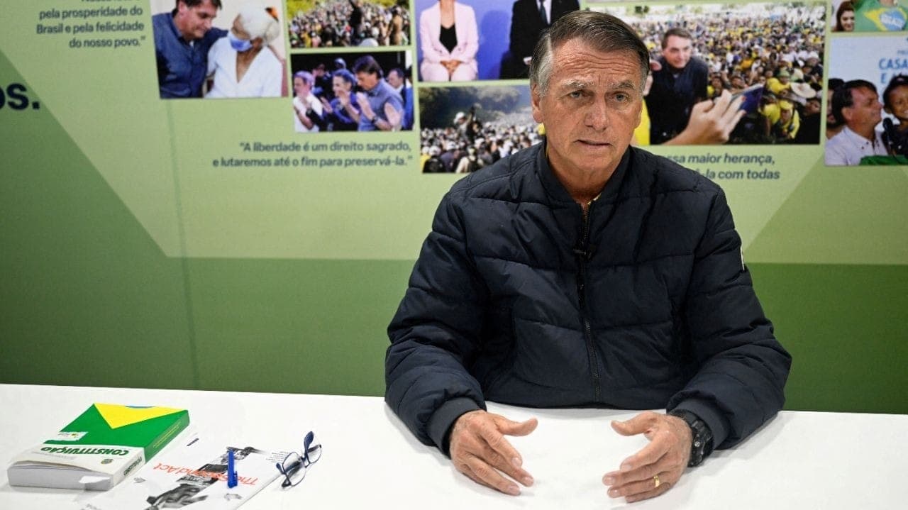 Bolsonaro durante entrevista em Brasília