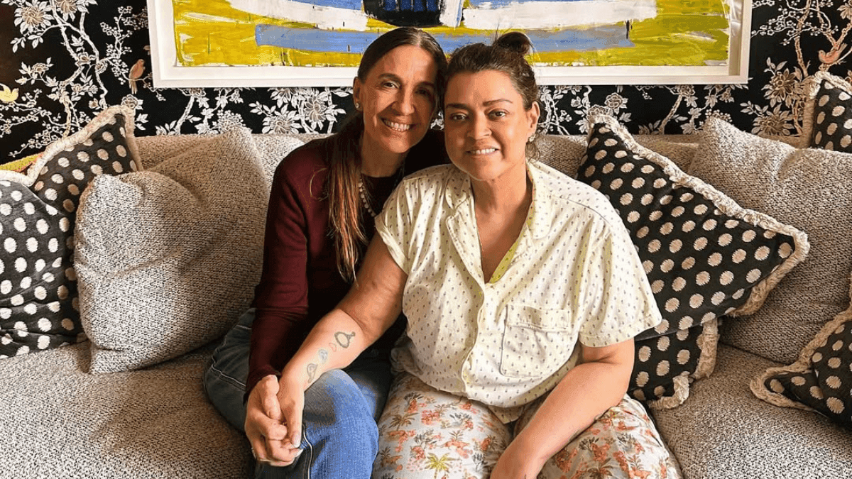 Preta e Flora Gil