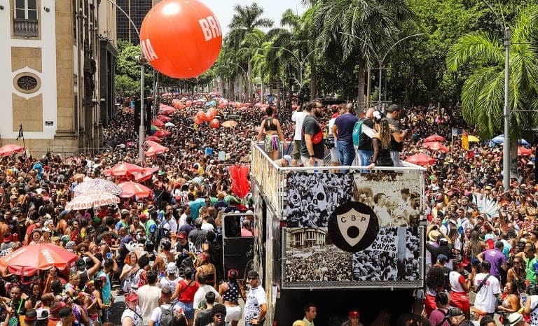 Cordão da Bola Preta