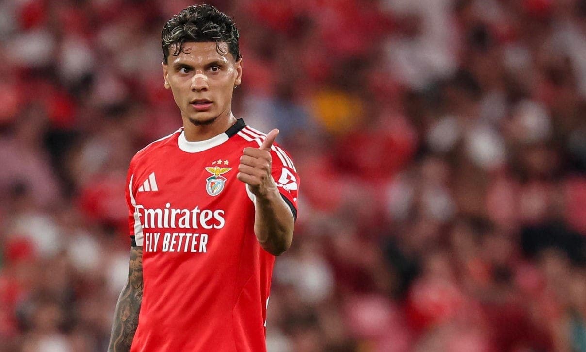 Richard Ríos em estreia pelo Benfica