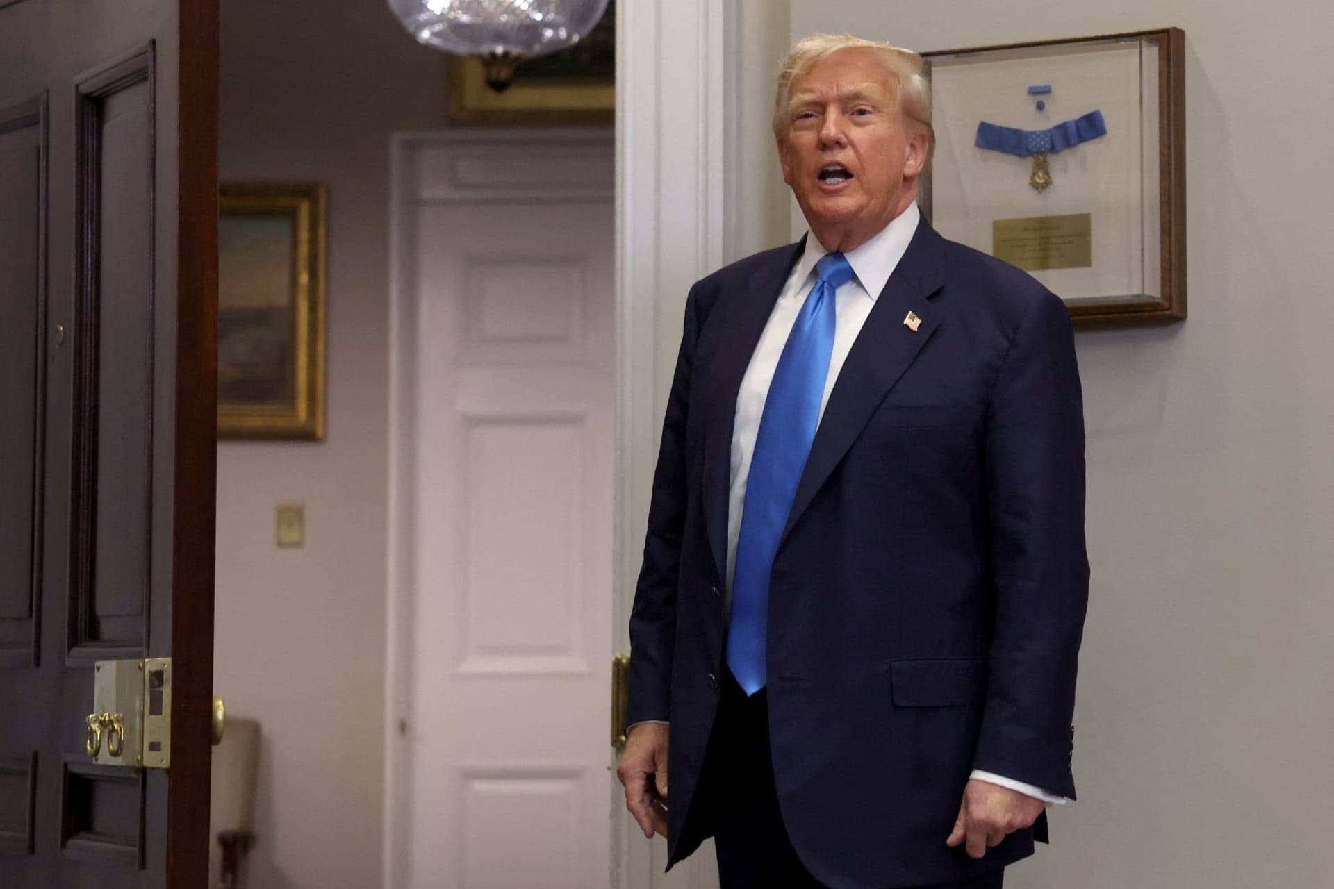 Donald Trump fez afirmações falsas sobre medicamentos