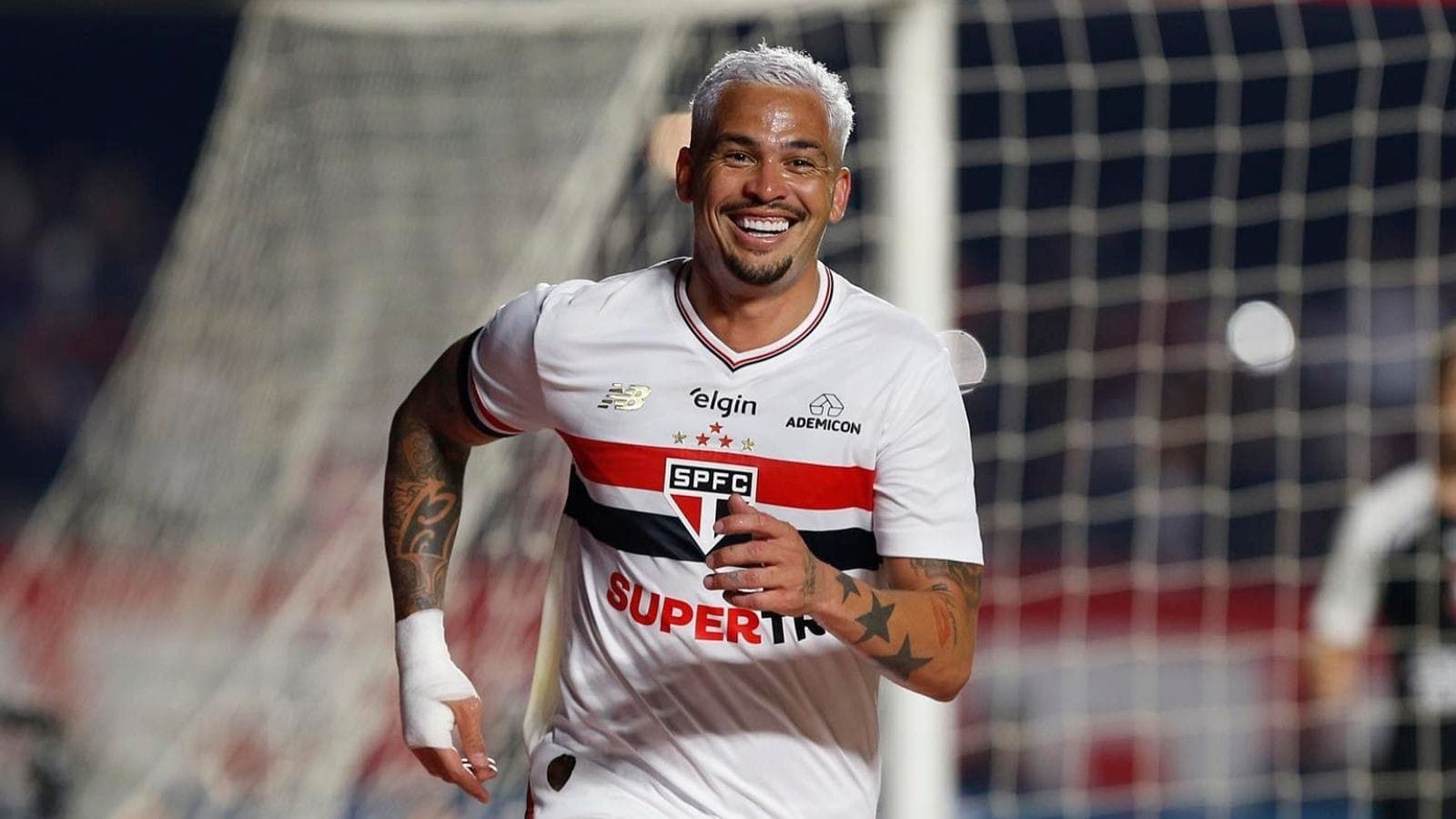 Luciano vive grande fase no São Paulo