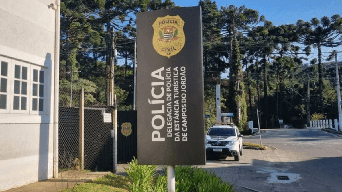 Motociclista de 45 anos morre após se envolver em acidente em Campos do Jordão