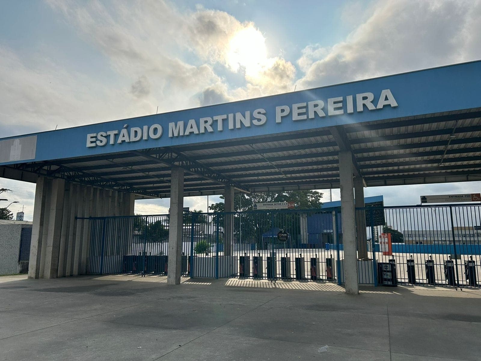 Jogo de São José contra Sertãozinho terá entrada solidária para as mulheres