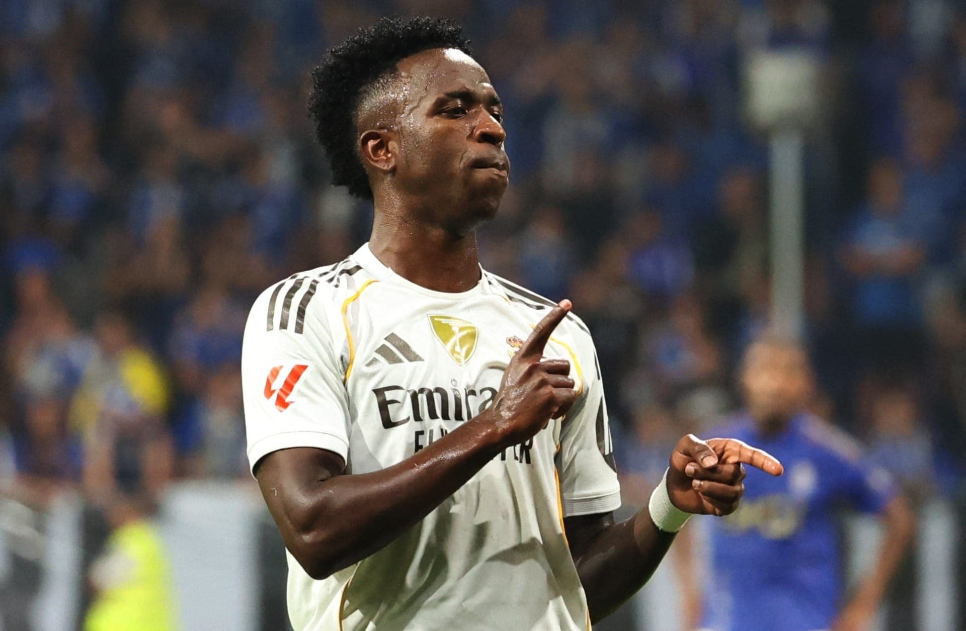 Vini Jr comemora gol do Real Madrid