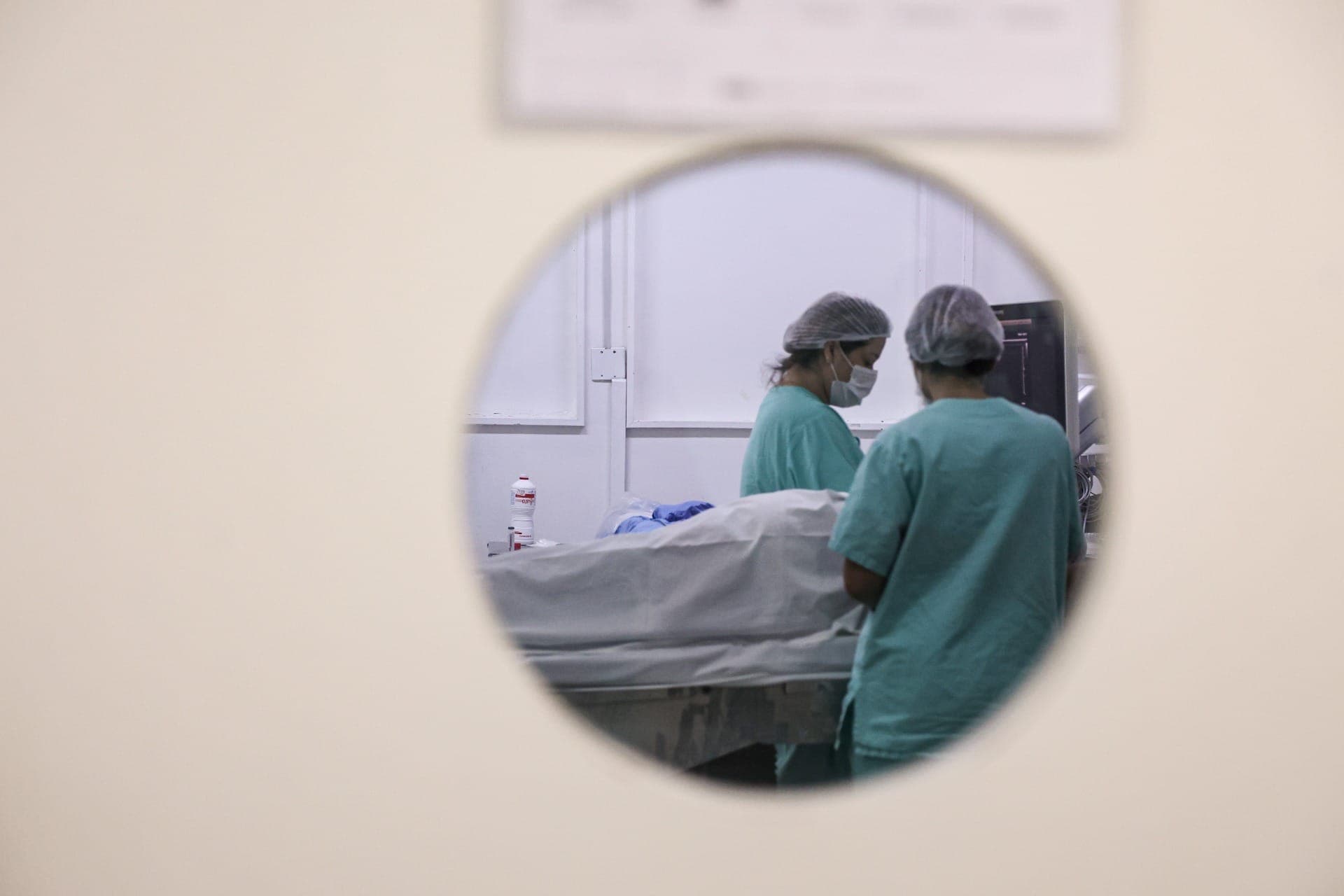Médicos em Hospital