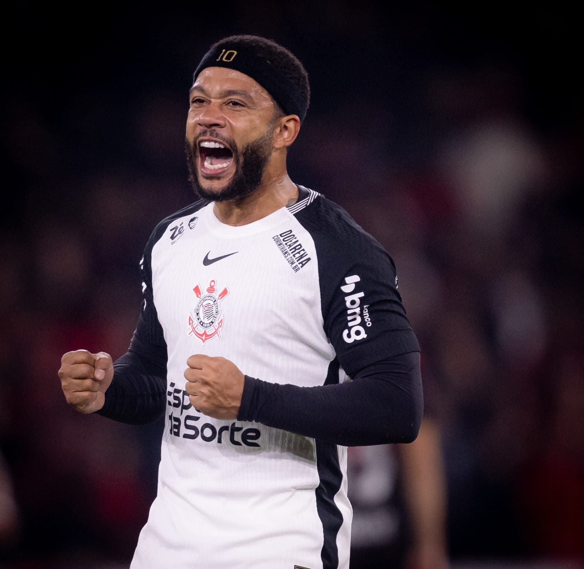 Memphis Depay está lesionado
