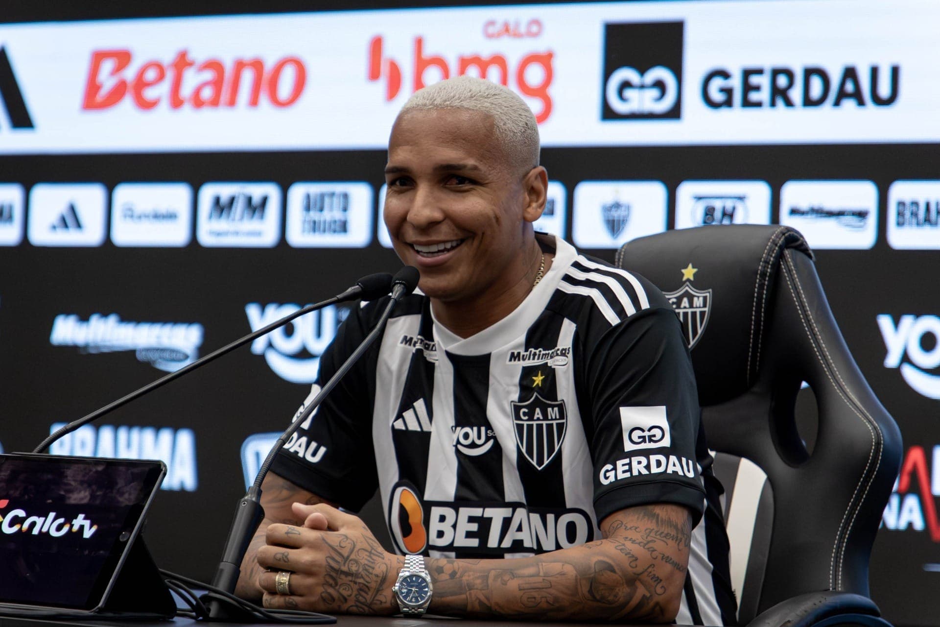 Deyverson, durante passagem no Atlético-MG
