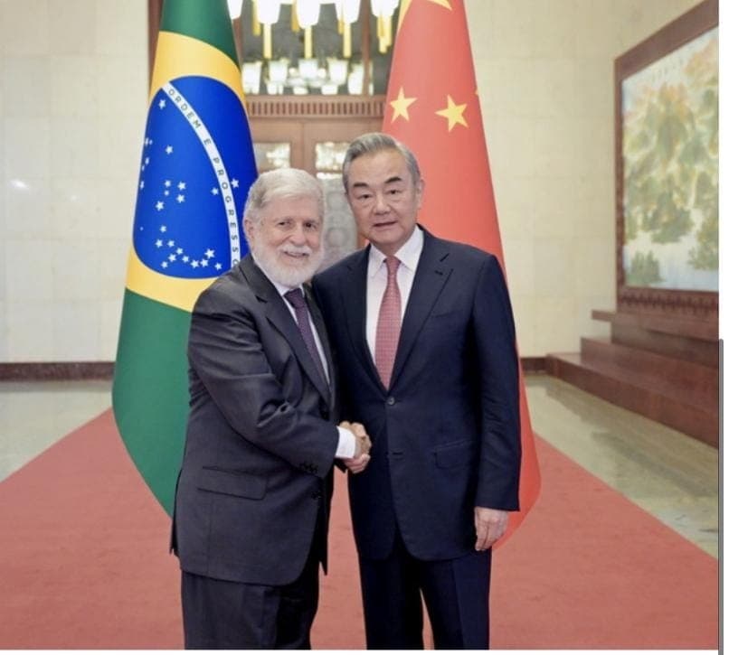 Celso Amorim e chanceler chinês