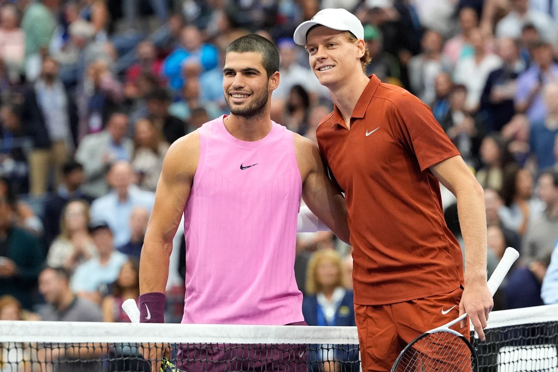 Alcaraz e Sinner antes da final do US Open