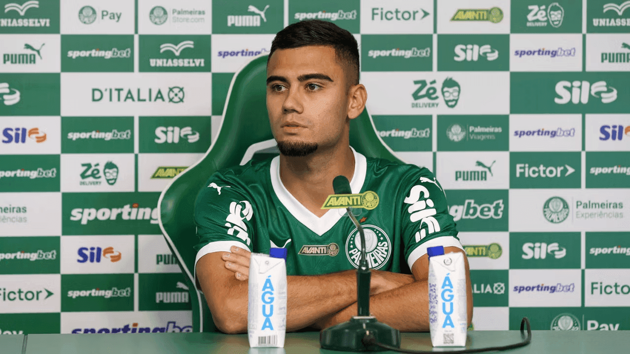 Andreas Pereira, novo meia do Palmeiras