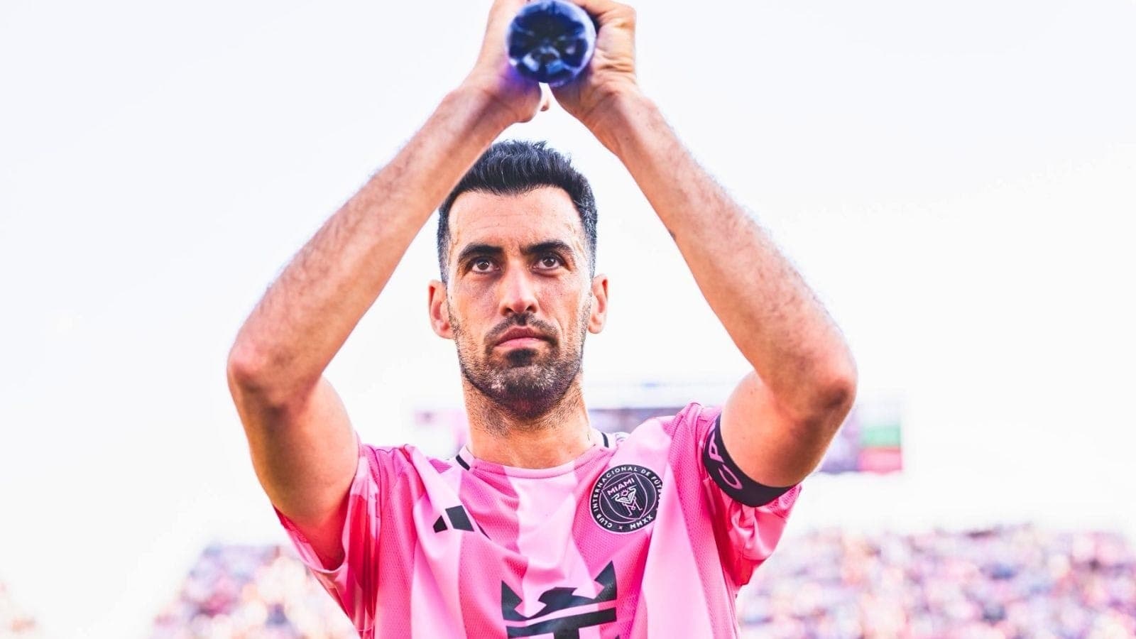 Sergio Busquets anuncia a aposentadoria