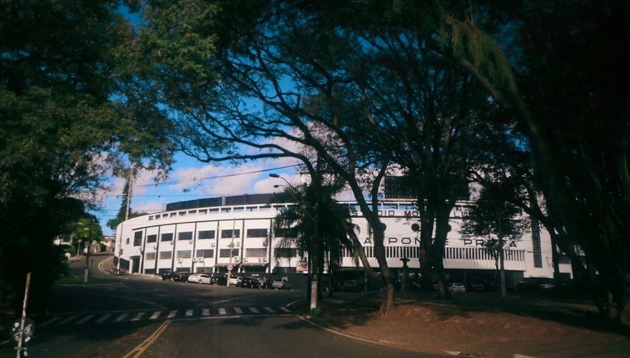 Estádio Moisés Lucarelli