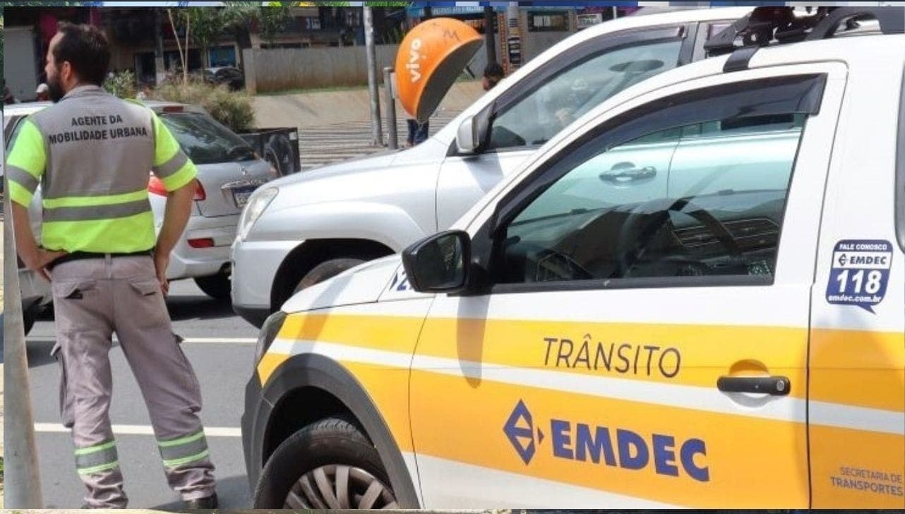 Via começa a ser interditada às 9 horas