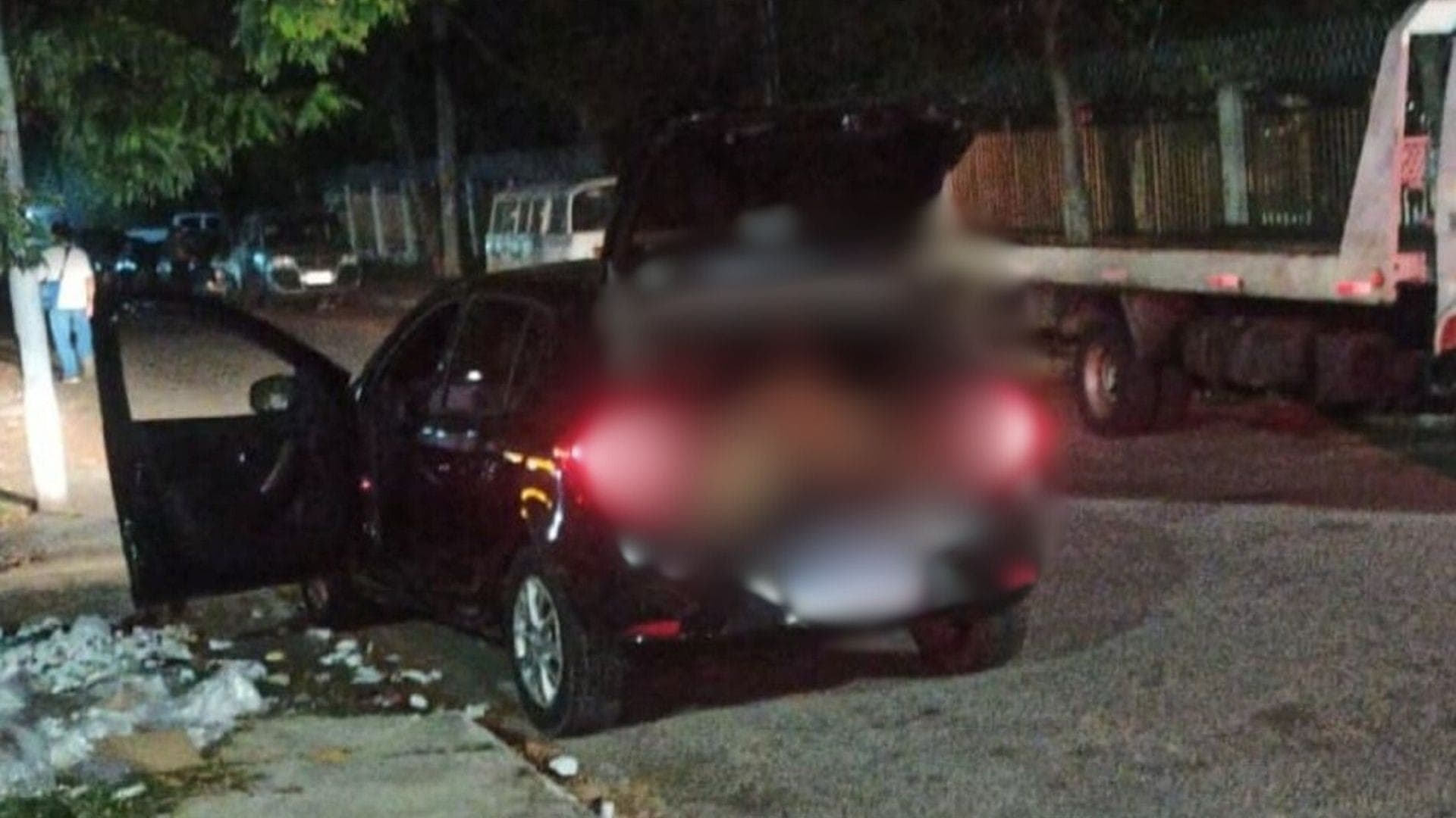 Das quatro vítimas identificadas, duas possuíam anotações criminais