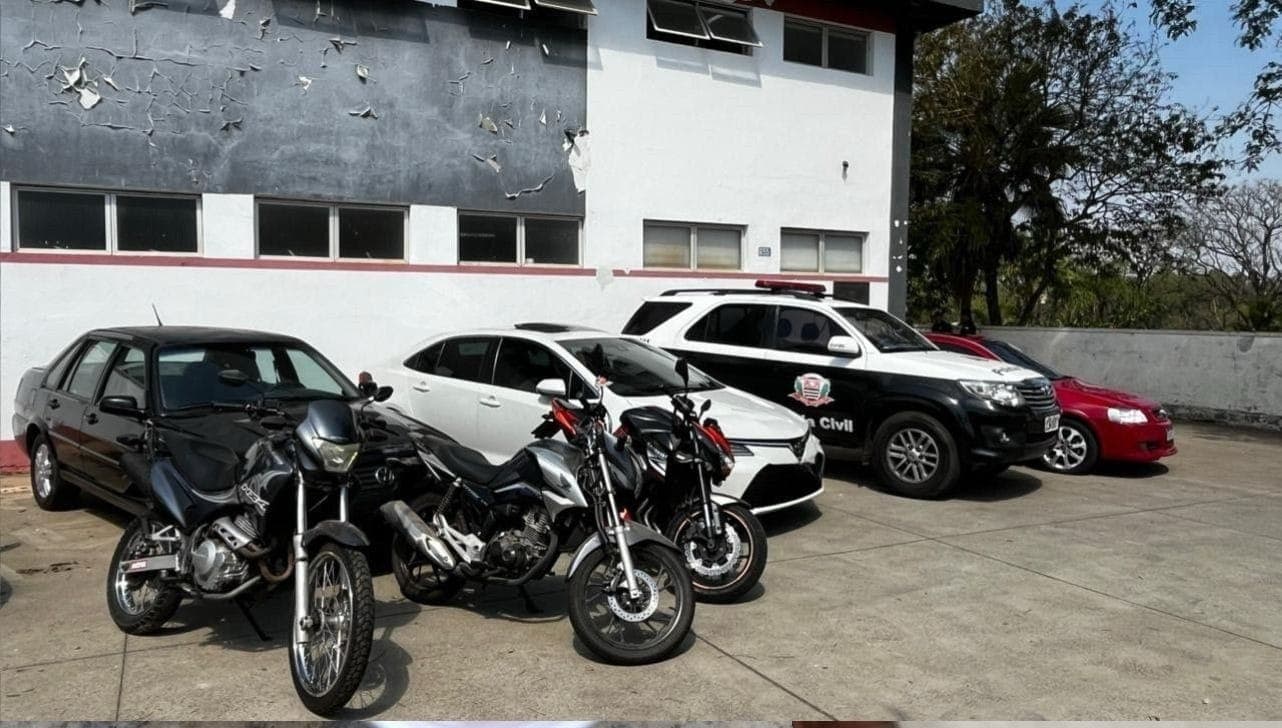 Veículos apreendidos 
