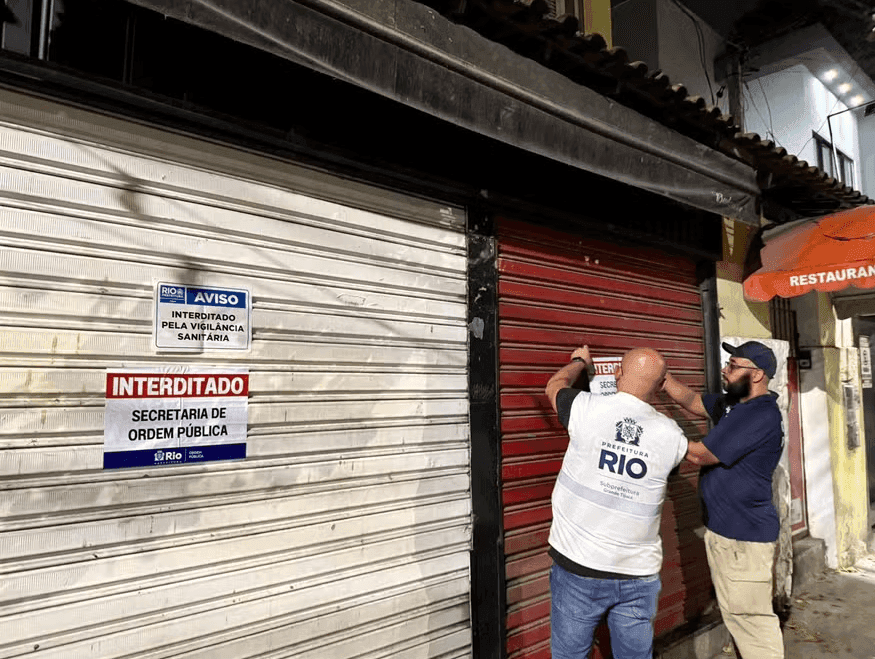 A reportagem tenta contato com o estabelecimento.
