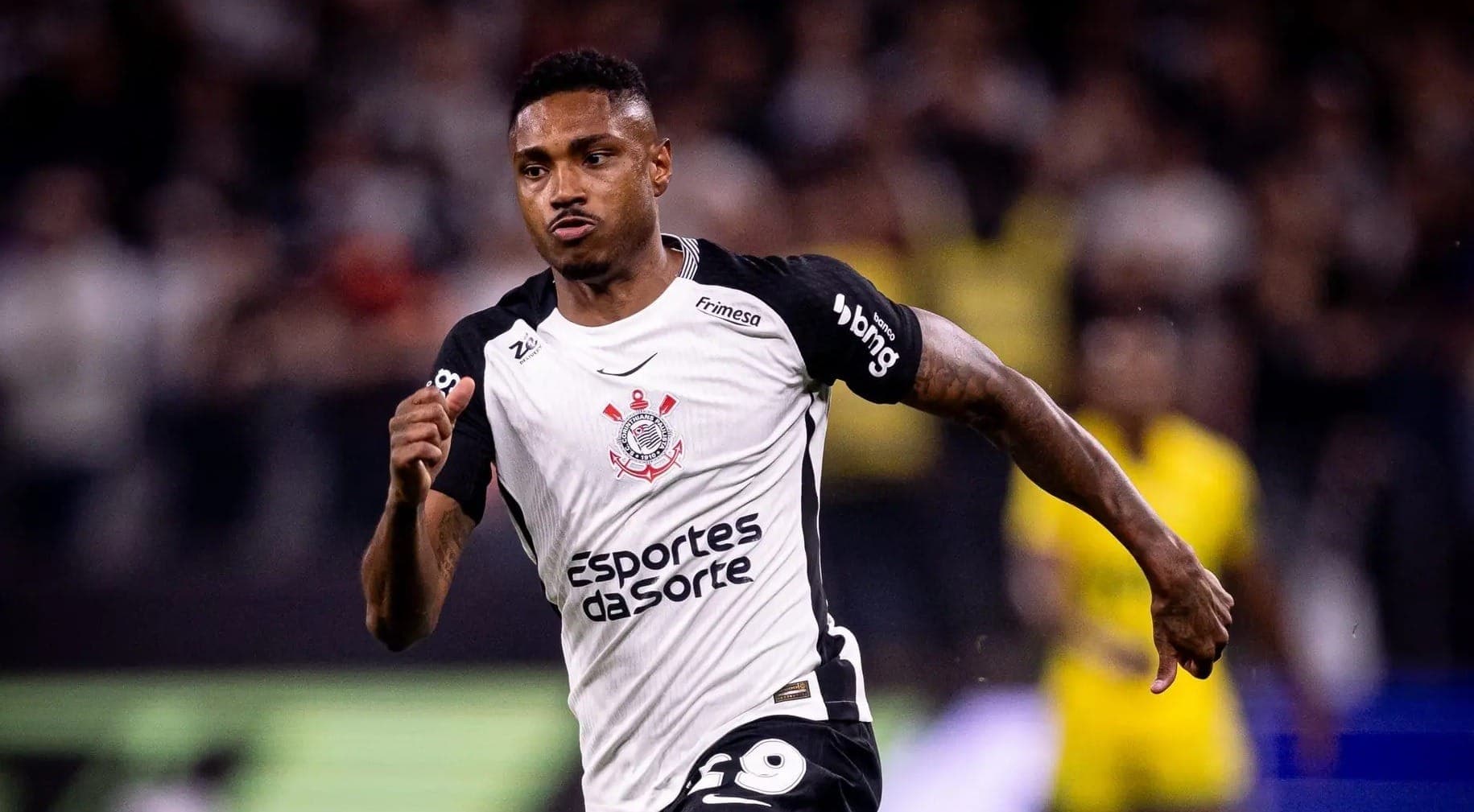 Vitinho, atacante do Corintians