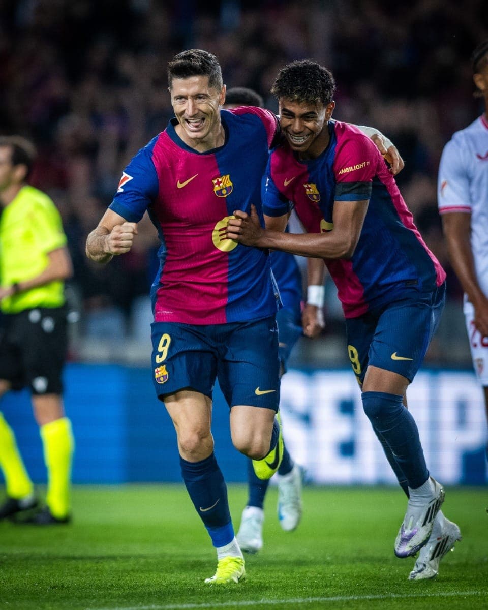 Lewandowski e Yamal são astros do Barcelona