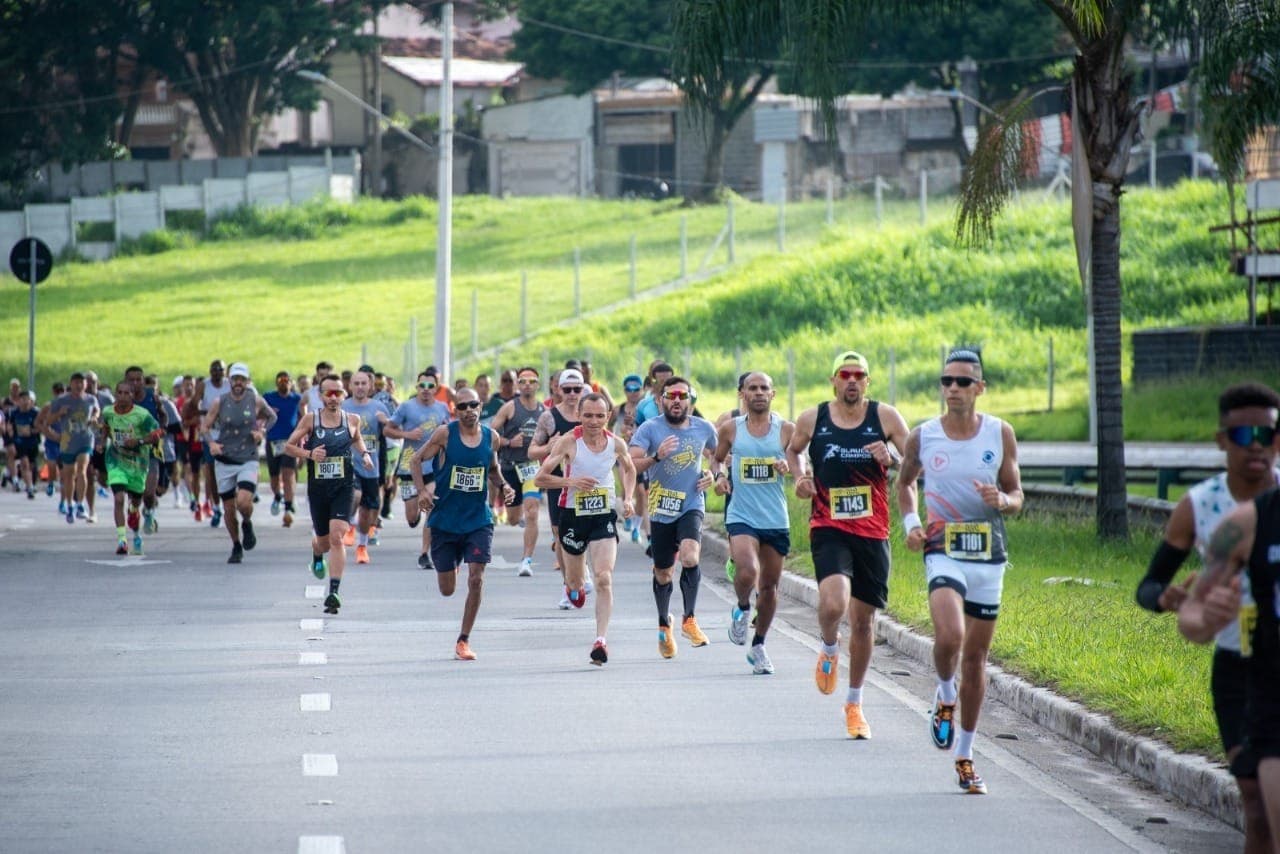 Corrida da Virada Joseense promove ação solidária com o GACC no Outubro Rosa