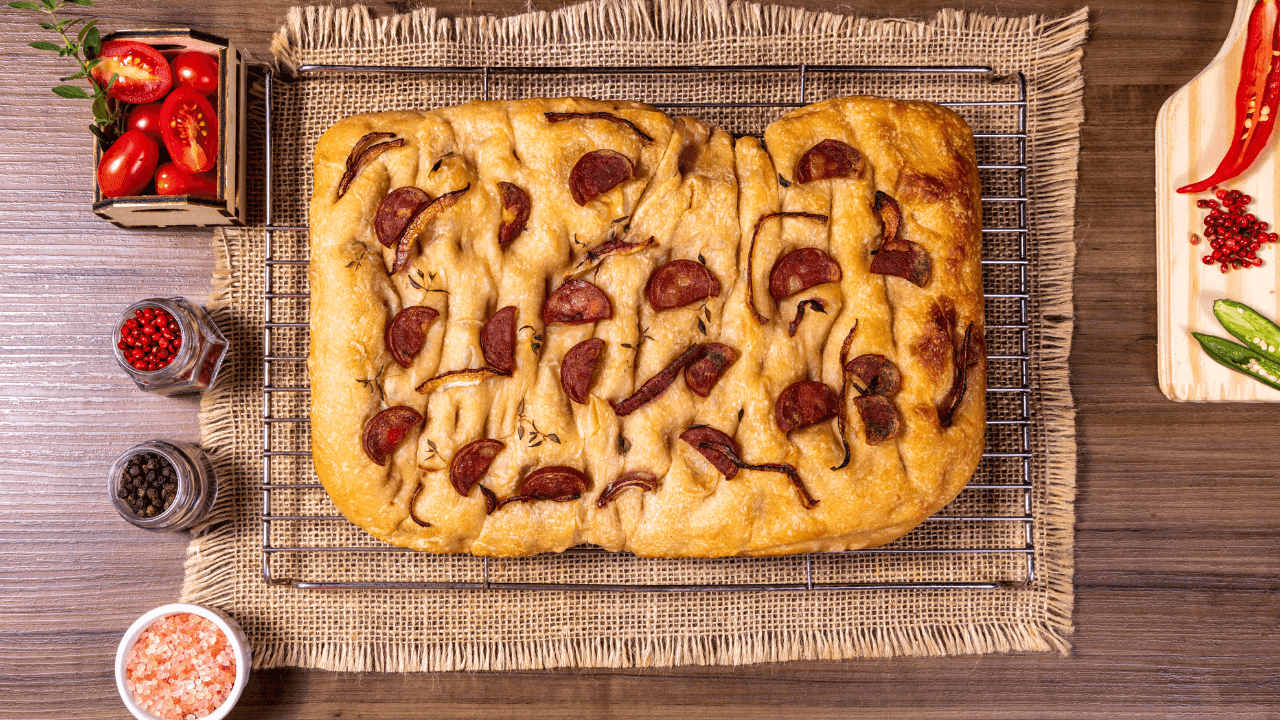 Focaccia de calabresa