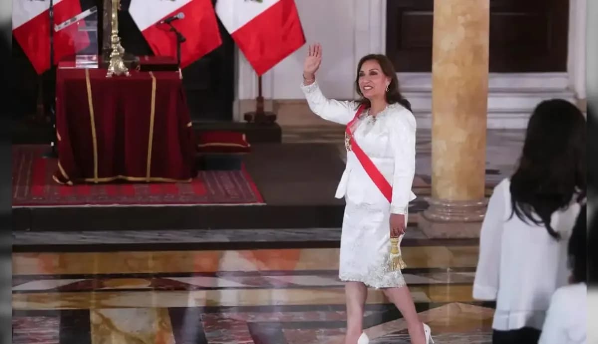 Dina Boluarte, presidente do Peru, foi destituída do cargo