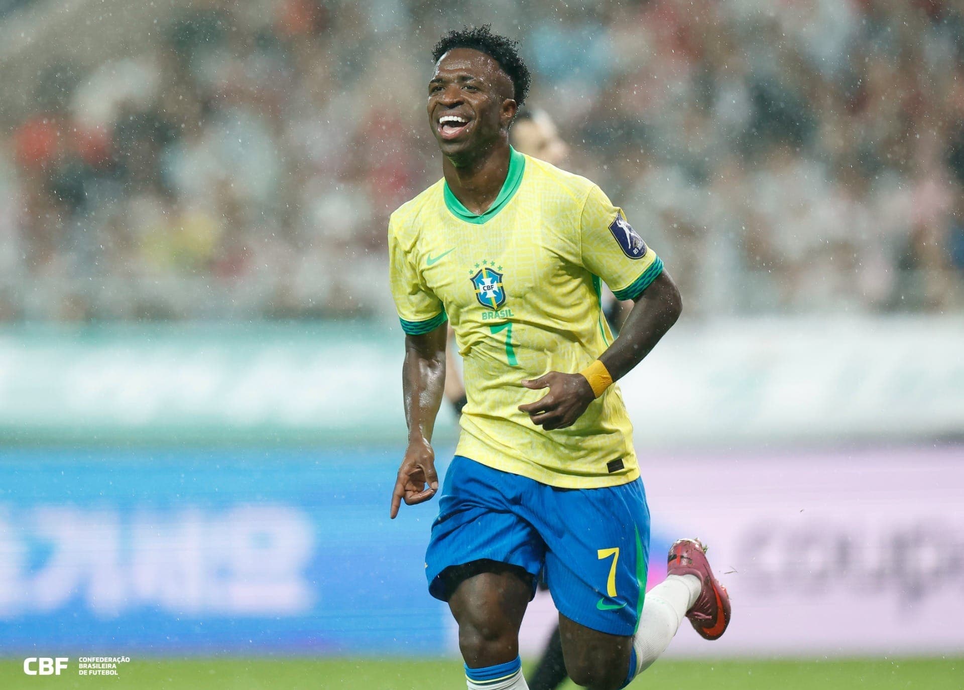 Vini Jr comemora gol da Seleção contra a Coreia