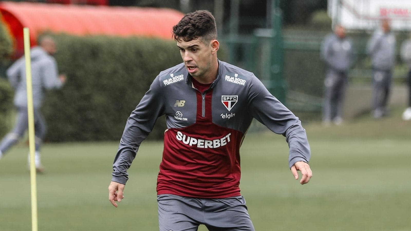 Oscar, meia do São Paulo